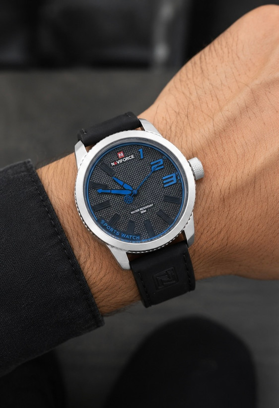 ساعت مچی مردانه اورجینال نیوی فورس NAVIFORCE 9202؛ قاب استیل براق، بند و صفحه مشکی با جزئیات آبی