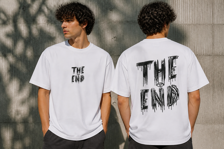 تیشرت باکسی سفید طرح THE END | چاپ در پشت لباس
